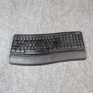 Microsoft Sculpt Comfort Keyboard Wireless Black KGR1173 Mod. 1531 *No Receiver*